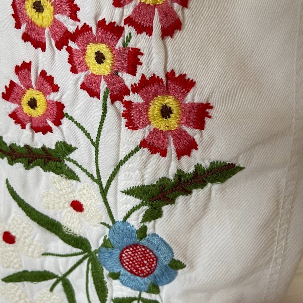 Johnny Was Vintage - White Embroidered Flower Cargo Pants - Size M - Picture 6 of 9